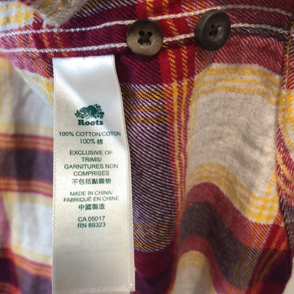 Roots 100% cotton flannel button up shirt xs - Picture 4 of 6